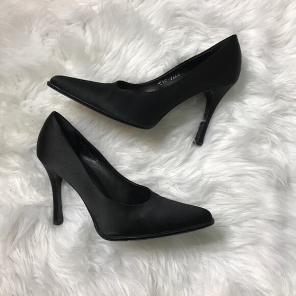 Barneys New York Shoes - Barney’s Satin Pointed Toe Stiletto Heel Size 38.5